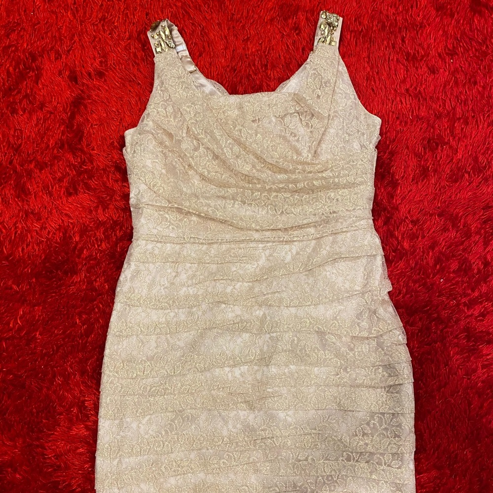 Gorgeous gold party dress